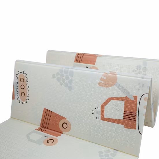 Tapis gonflable de jouet de jet d'eau d'enfants en plein air parfait pour le jeu extérieur d'amusement d'été d'arrière-cour pour des bébés tout-petits et des enfants